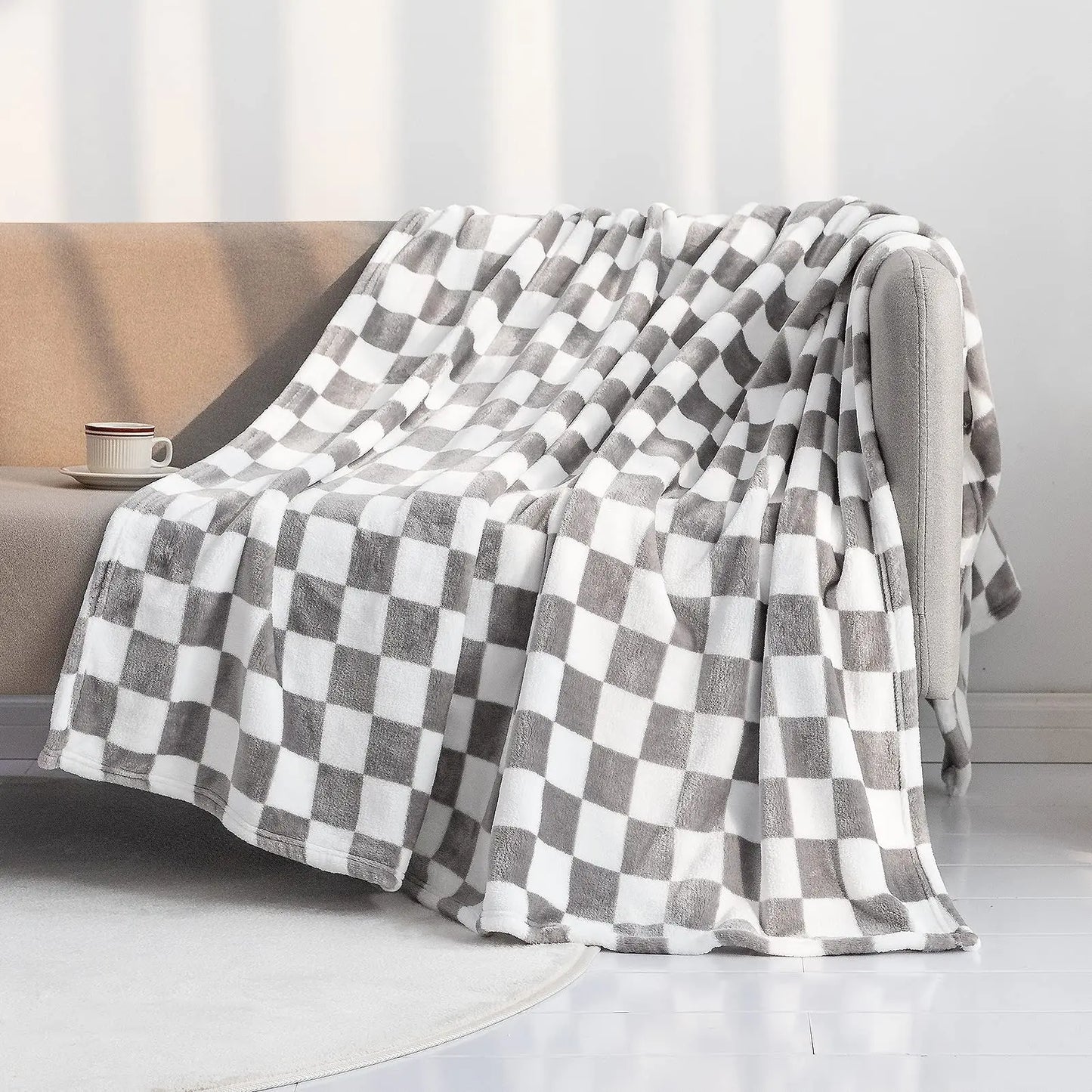 Checker Board Lattice Throw Blanket - Elfinna