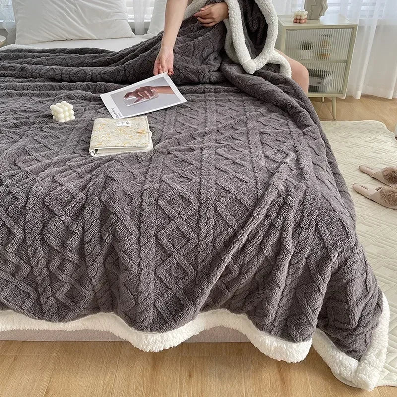 Coral Flannel Lamb Blanket - Elfinna