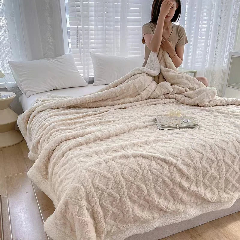 Coral Flannel Lamb Blanket - Elfinna