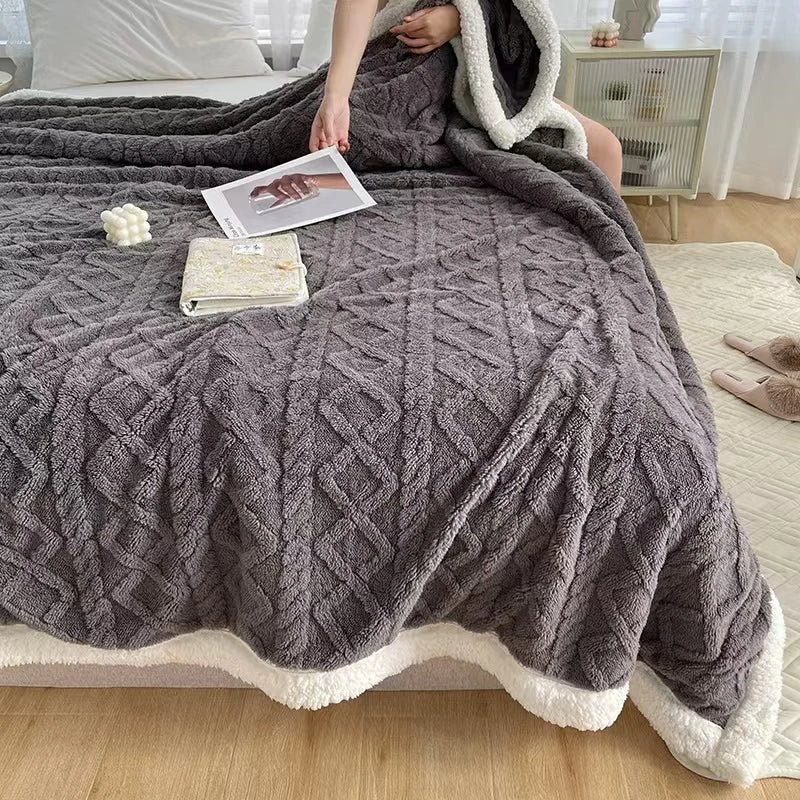 Coral Flannel Lamb Blanket - Elfinna