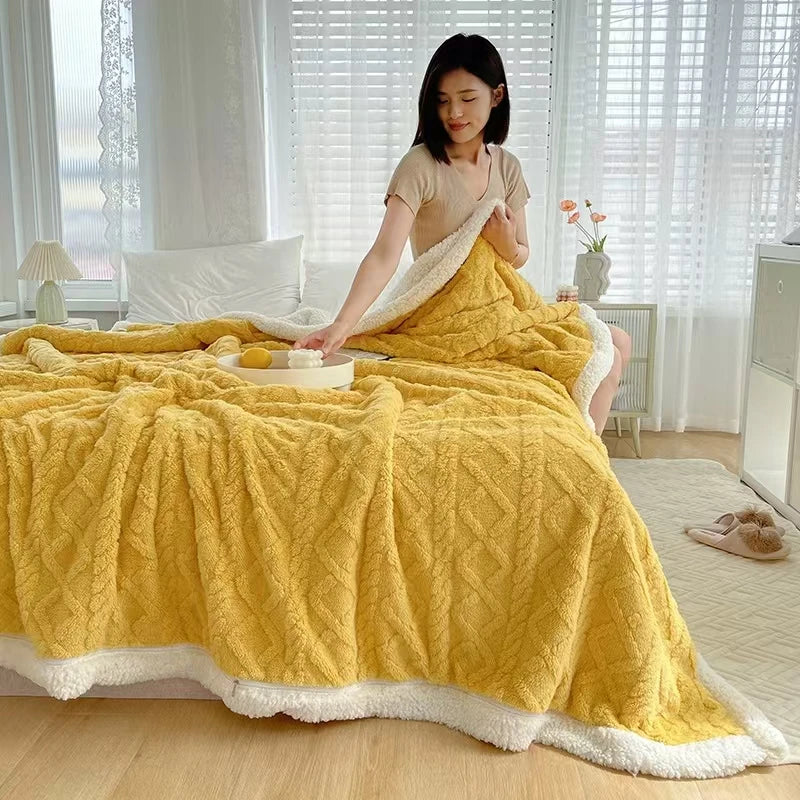 Coral Flannel Lamb Blanket - Elfinna