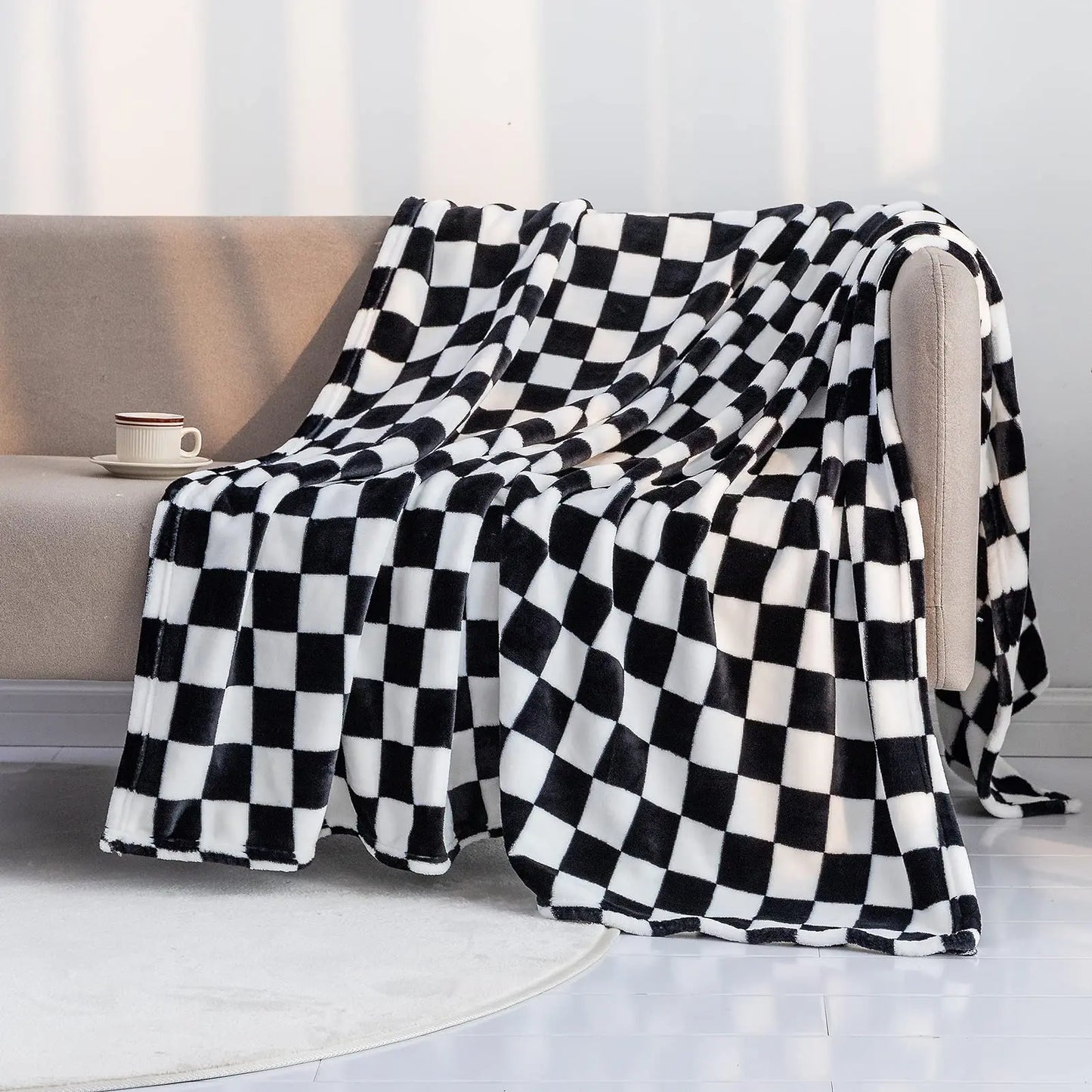 Checker Board Lattice Throw Blanket - Elfinna